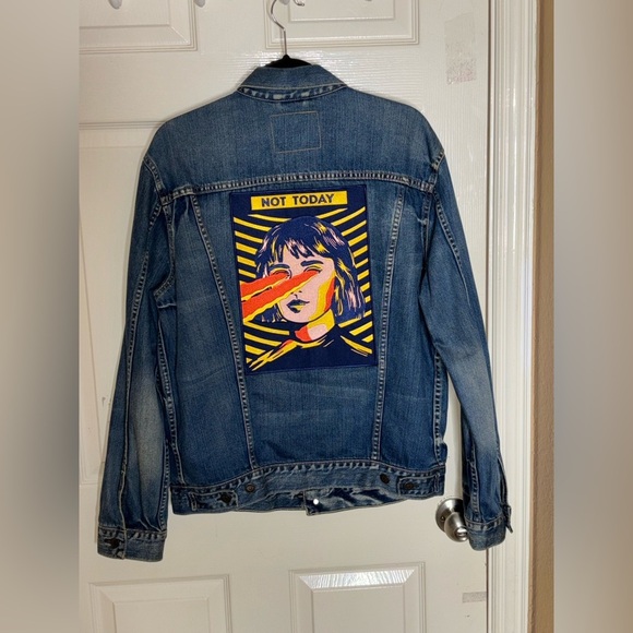 Laser Girl Blue Levi’s Trucker Denim Jacket Large - Picture 7 of 12